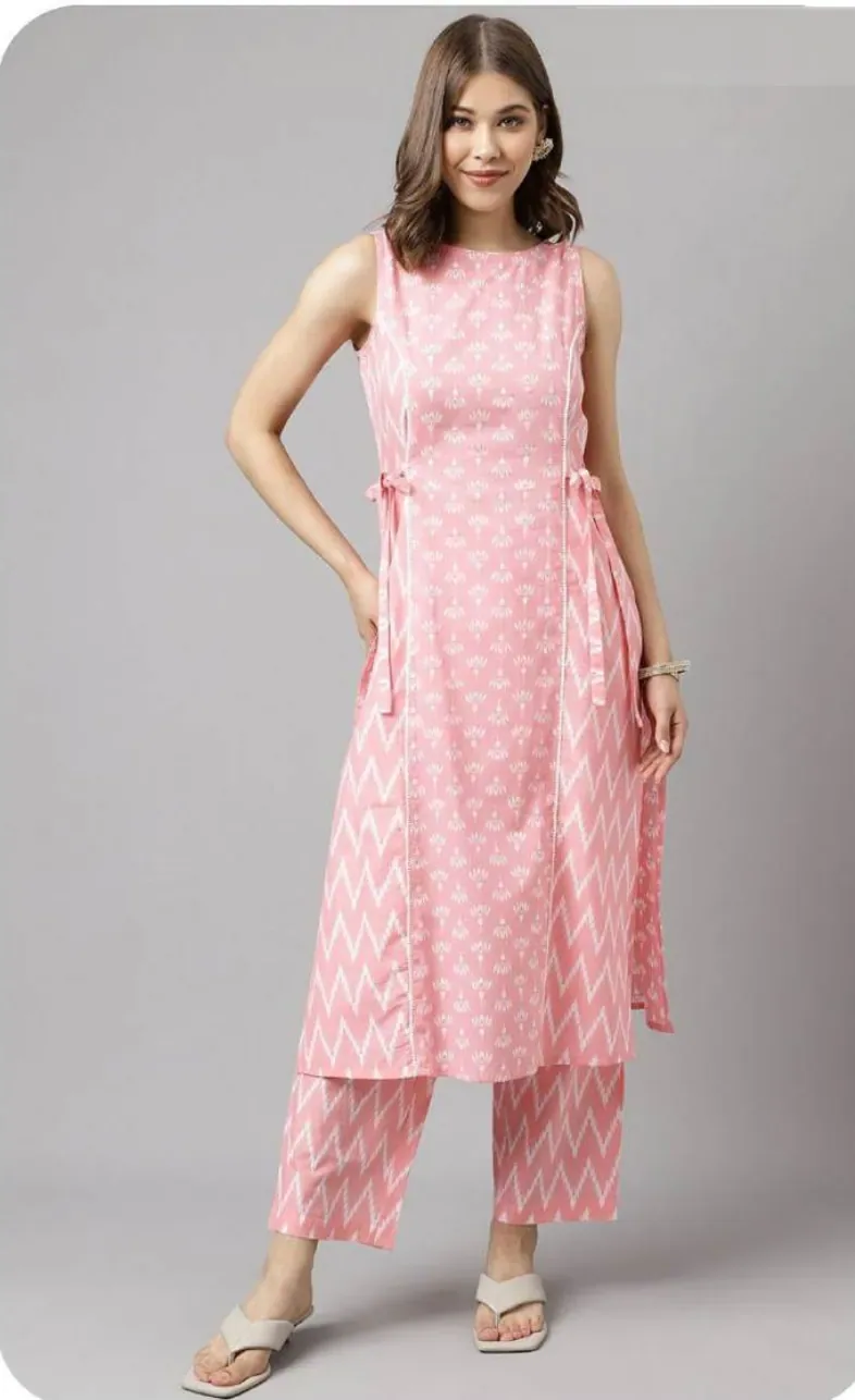 Baby Pink Print Sleeveless Cotton Kurti Pant Set