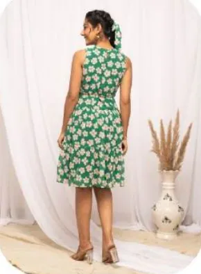 Green Floral Print Sleeveless Georgette Dress